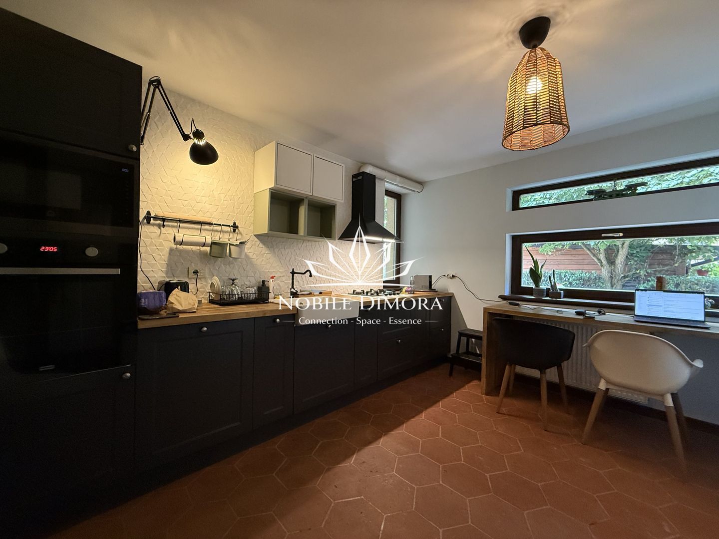 Casa unica in Timisoara: 5 camere - 3 bai - 2 garaje - 950 mp de teren - Poză 12