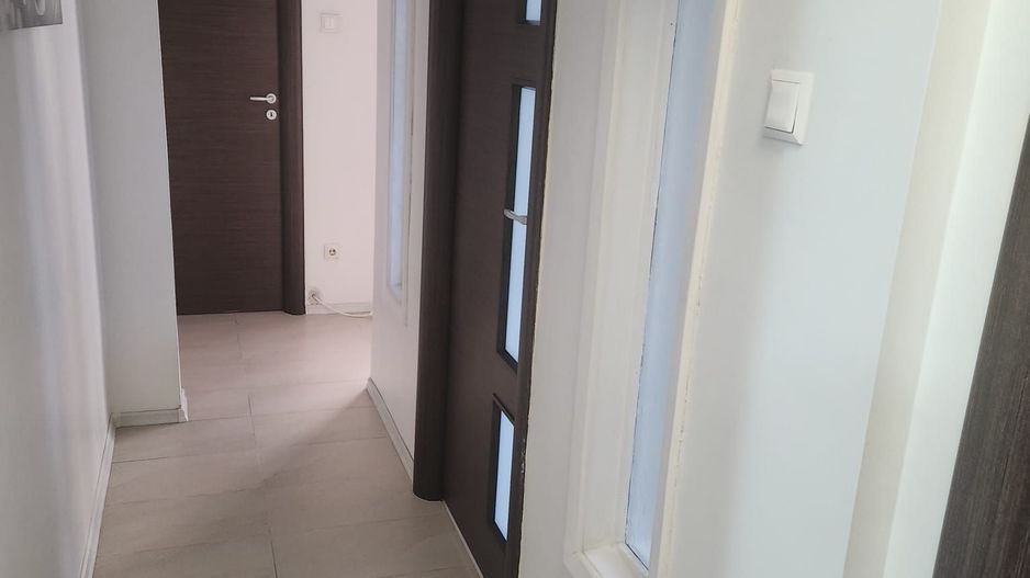 Apartament 3 camere | Favorit | Etaj 8/10 | Complet mobilat | 50m de metrou - Poză 3