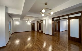 Inchiriere - 4 camere renovate integral - Primaverii - Poză 1