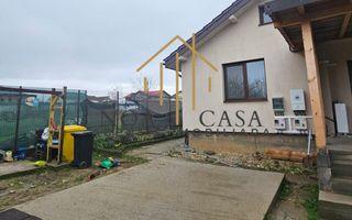 Casă / Vilă cu 5 camere de vânzare în Preajba - Poză 2