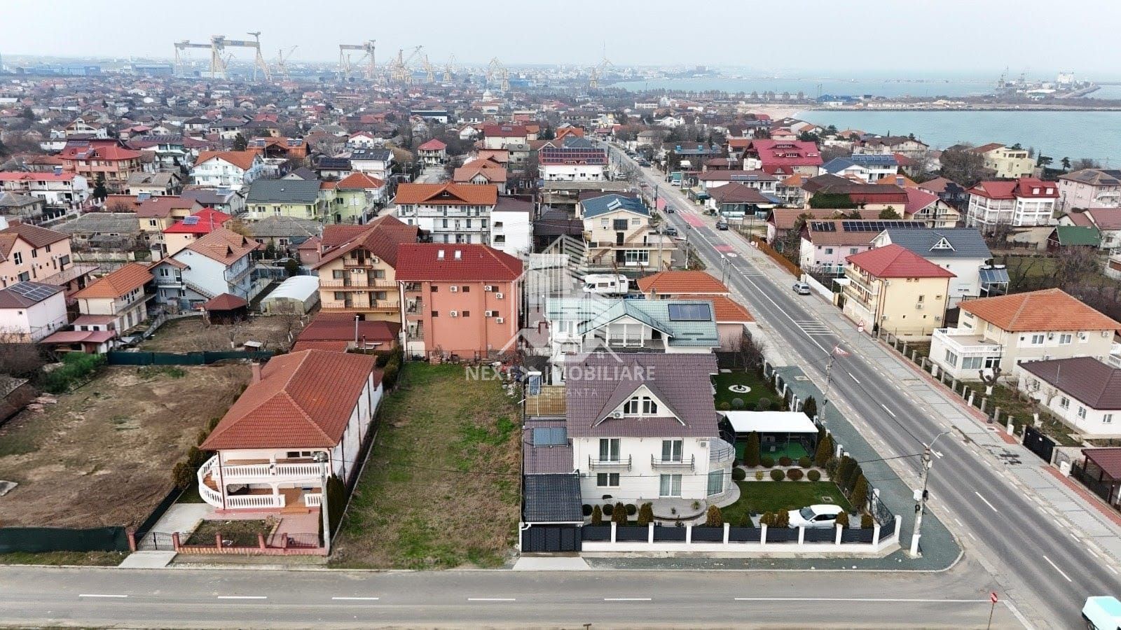 Proprietate deosebita stațiunea 2 Mai,  499 mp teren - Poză 4