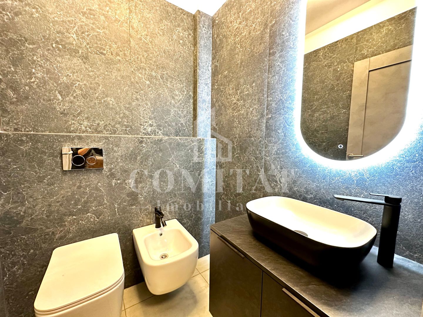 Apartament ultrafinisat | Etaj intermediar | Zona Str Tineretului - Poză 18