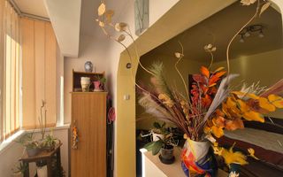 Exclusivitate - Apartament pretabil locuit, toate facilitătile in apropiere - Poză 1