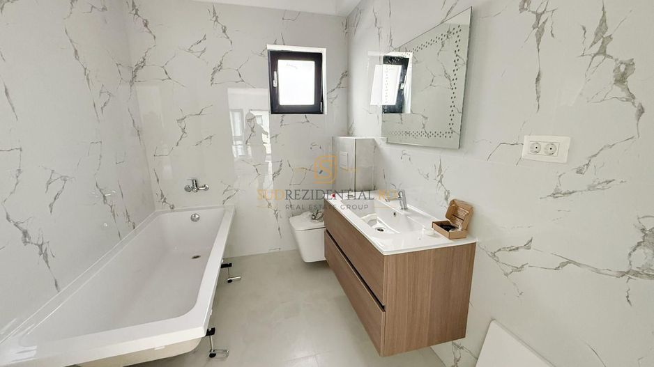Casa individuala / Teren 427mp / 4 Camere / 2 Bai - Poză 12
