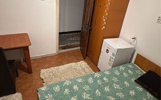 Inchiriez camera privata cu baia bucataria comun - Poză 1