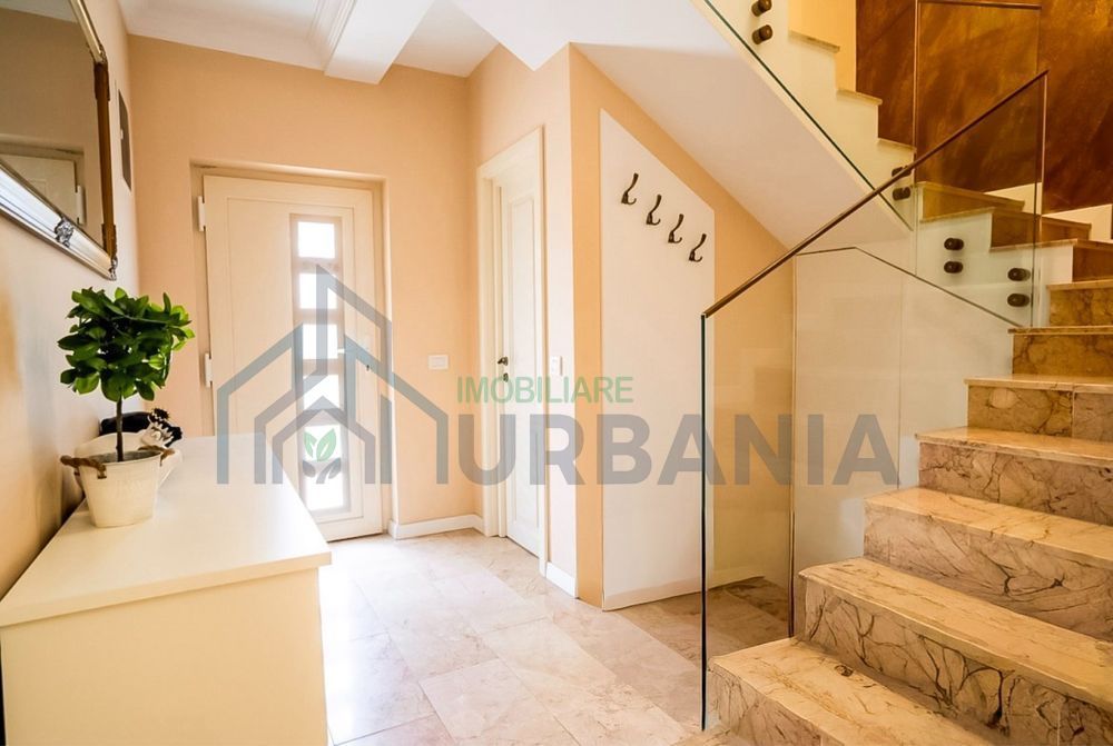 Casa tip duplex de vanzare pe strada Podisului, zona Platoul Insorit, Iasi - Poză 7