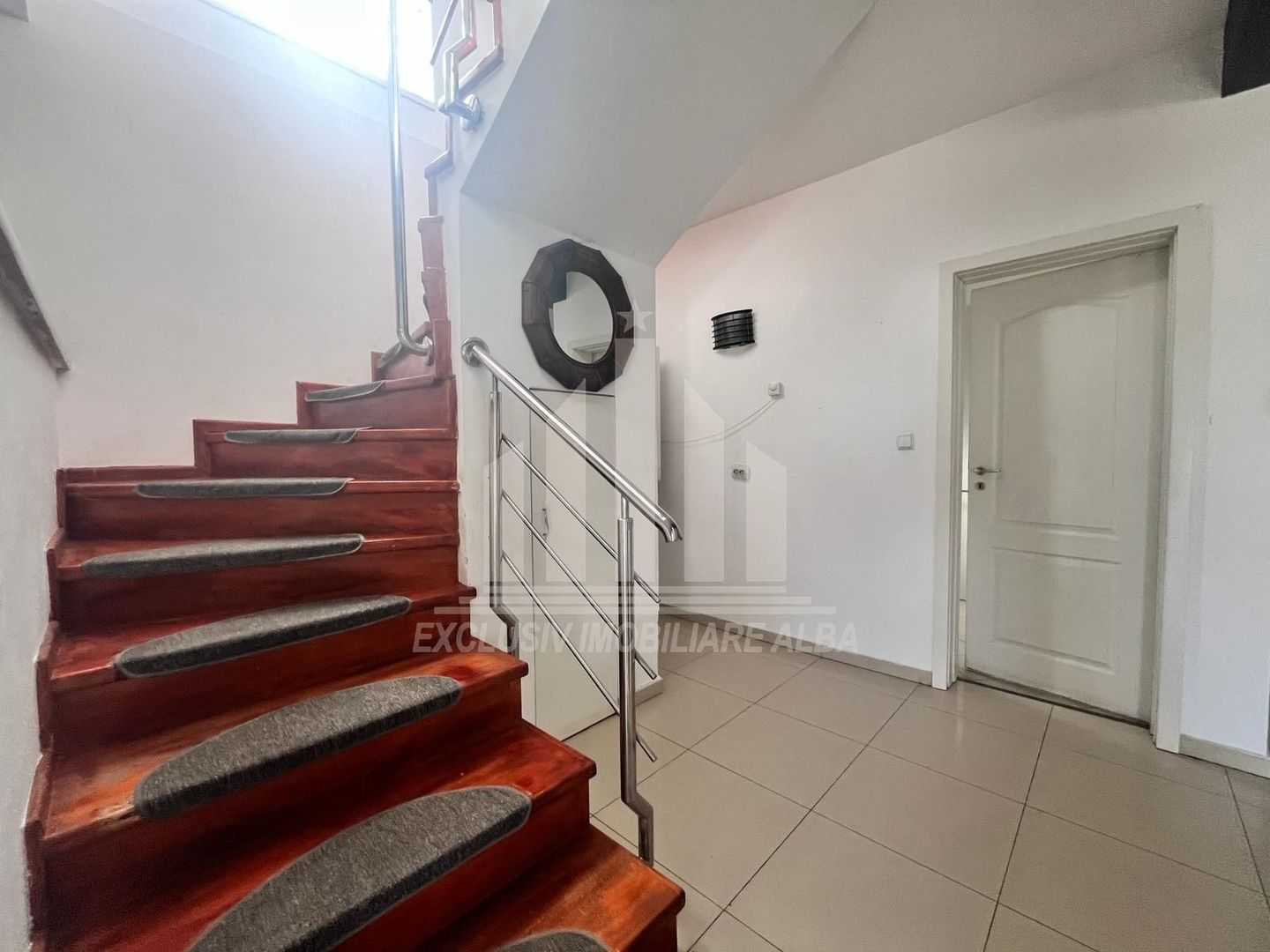 Casa de inchiriat in Cetate - Poză 6
