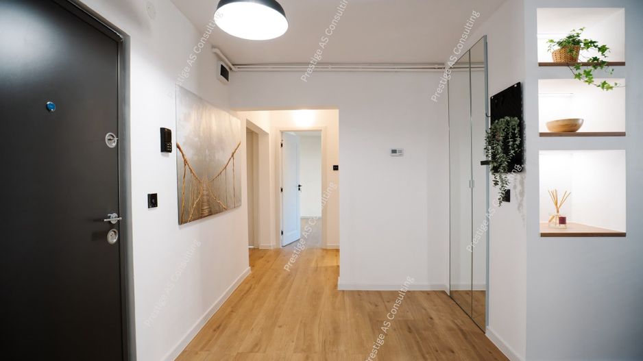 3 camere decomandat | Prima Inchiriere | Iulius Town – Matei Basarab - Poză 5