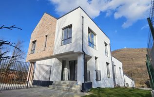 Duplex nou, 136 mp utili + terasă rooftop - – Str. Tăutiului, Florești