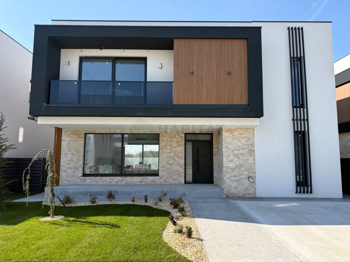 Vila individuala 5 camere in complex boutique| Matei Millo | Pompa de caldura - Poză 1