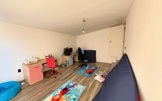 Casă 4 dormitoare și teren de 857 mp - zona Sântana de Mureș - Poză 17