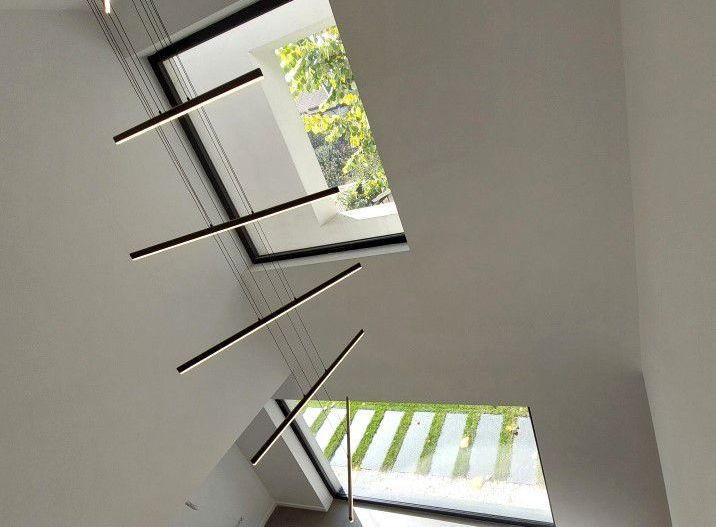 O casa simpla alba dar totusi sofisticata zona Pipera - Poză 24