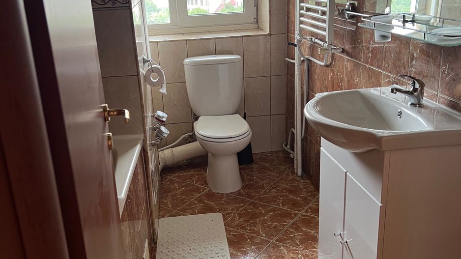 Inchiriere apartament modern cu 2 camere  zona Izvor vedere la parc - Poză 6