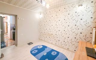 Casă de vânzare 2 camere  Mansarda + Pivnița - Belvedere - Poză 3