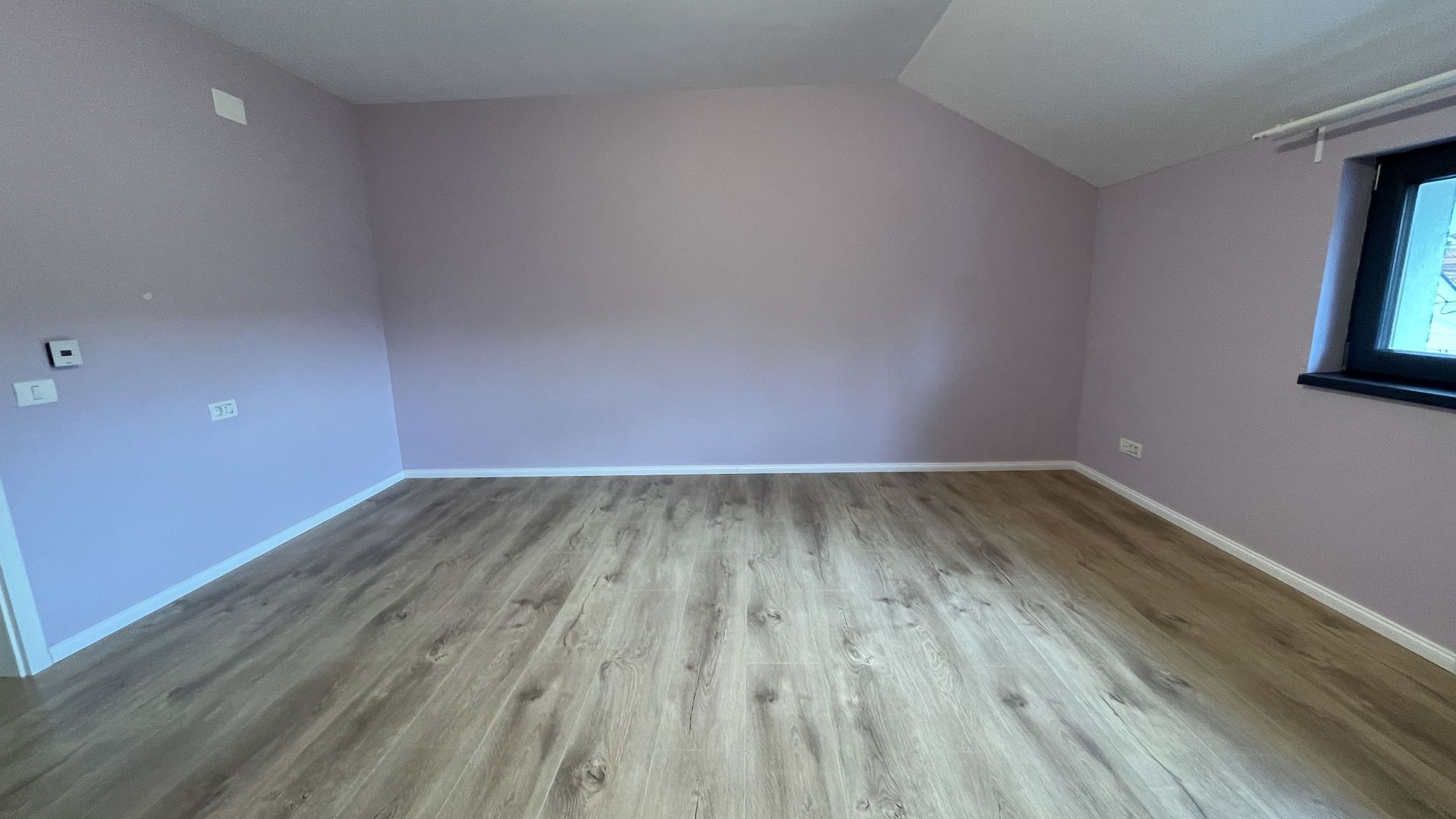 Casa spatioasa,amenajata in zona Lipovei - Poză 14