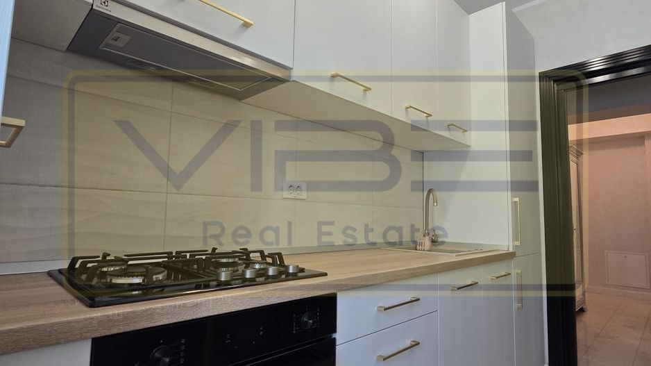 Royal  Town Copou - -INTABULAT -Decomandat - 2 Camere - 60mp - Poză 17