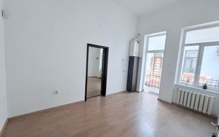 Apartament cu 1 camera de vanzare in Piata Mihai Viteazu - Poză 3