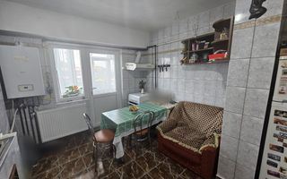 Apartament 2 camere, decomandat, etaj 1 – Cartier Prundu, zona Depou - Poză 8