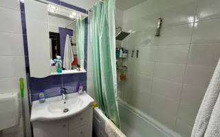 Apartament 3 camere, mobilat si utilat, loc de parcare - Poză 13
