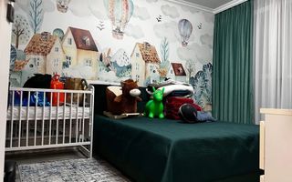 Apartament cu 3 camere de vânzare în Floresti - Poză 4