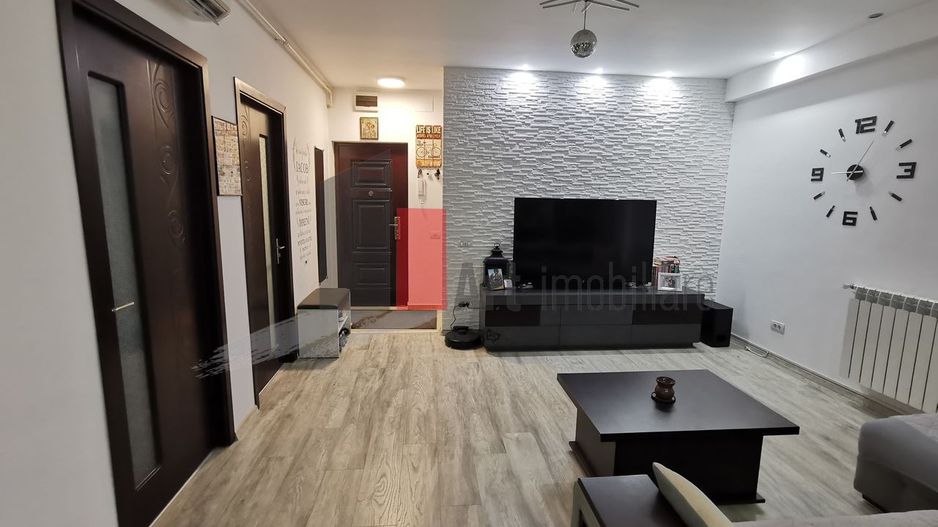 Vanzare apartament 3 camere | Bloc (8 ap) | Loc de parcare | Gorjului - Poză 3