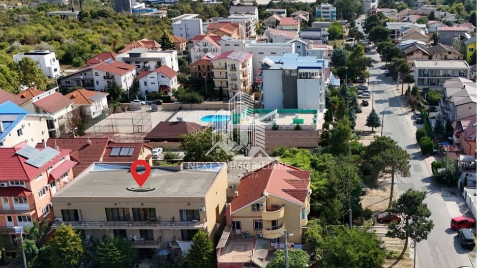 Pensiune Eforie Nord 17 camere plus spatiu comercial - Poză 1