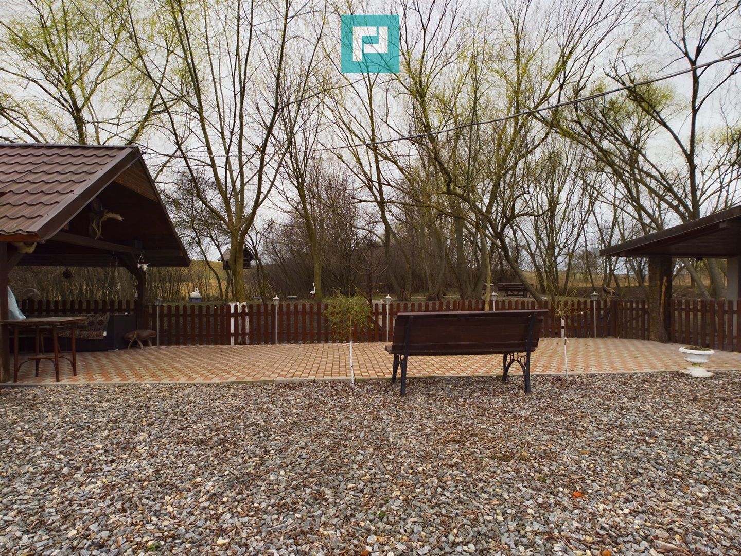 Proprietate imobiliară cu potențial extraordinar! - Poză 38