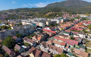 Casă săsească de vânzare în Codlea - Brașov | Teren 749 mp - Poză 46