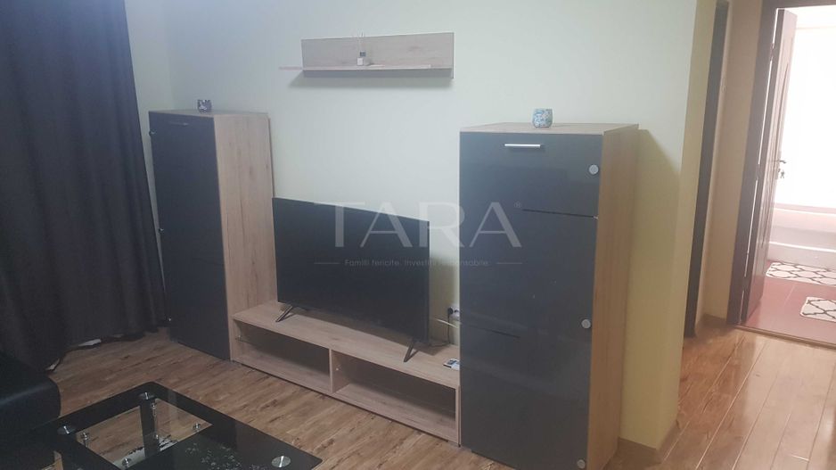 Apartament renovat integral, curte interioară, zonă centrală. - Poză 4
