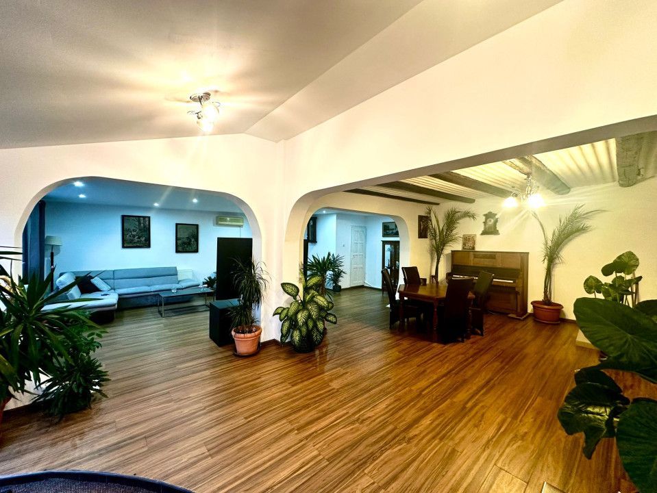 Casa moderna, 2 corpuri de cladire, teren 1000 mp, zona Aradul Nou - Poză 2