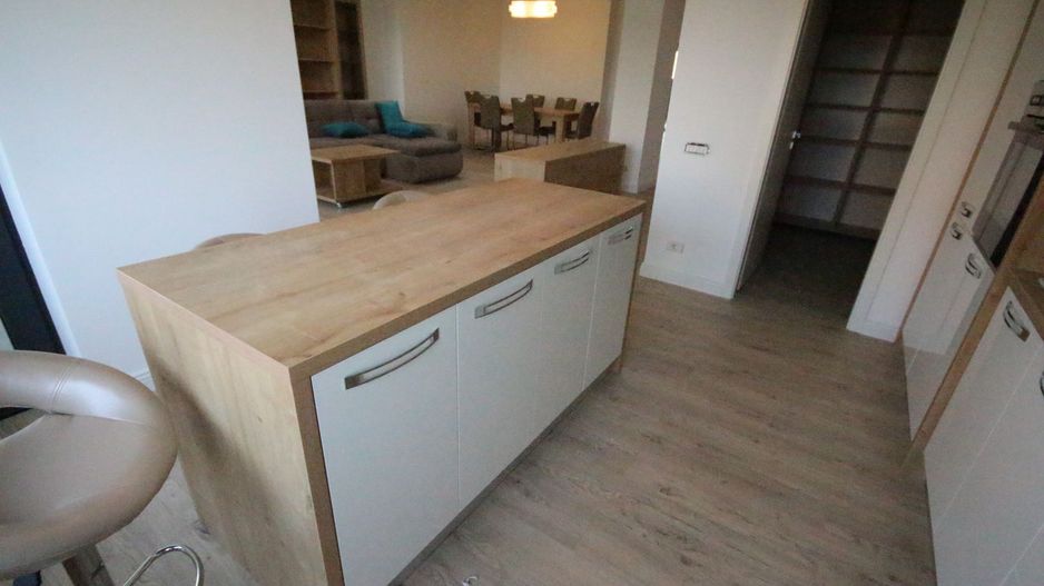 Apartament 4 camere de vanzare în zona Elisabetin - Poză 19