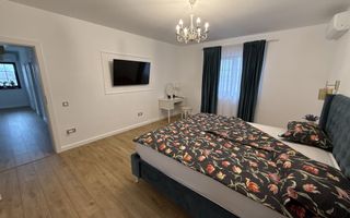 Casa garaj curte 600mp - Poză 7