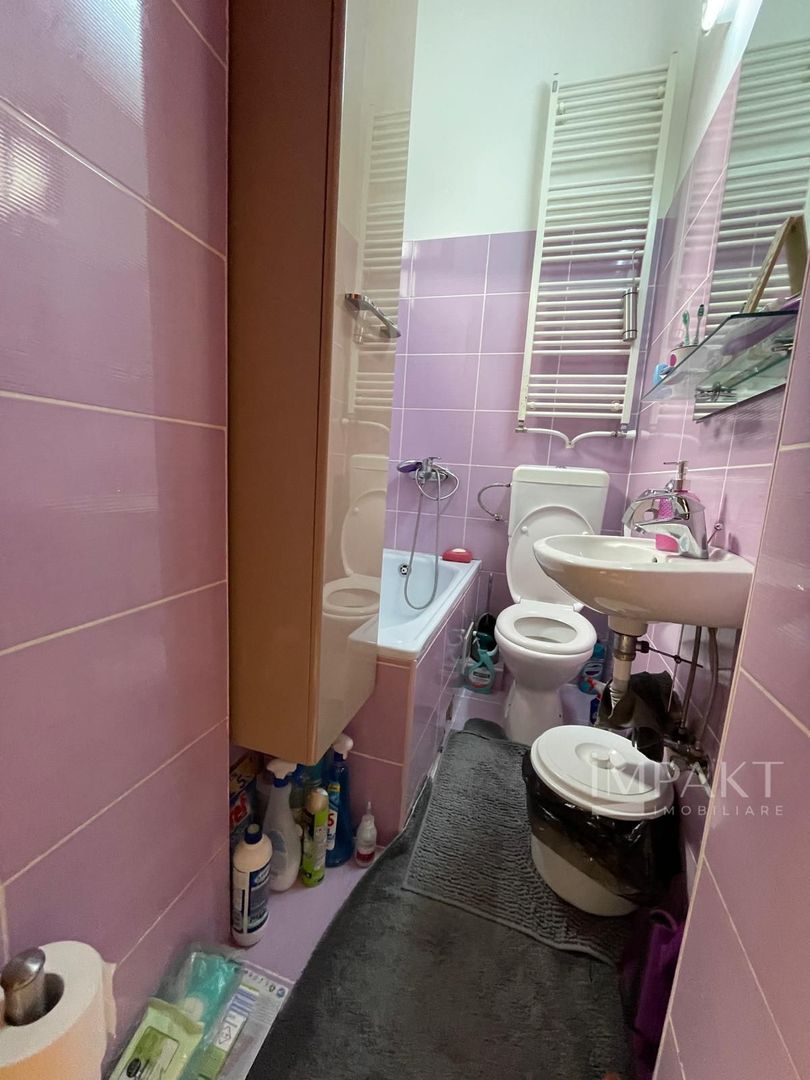 Vând apartament 2 camere la casa cu curte in centru Clujului! Parcare! - Poză 9