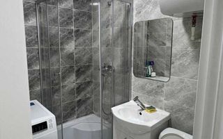 Camera de camin cu baie proprie  - in spate la JUMBO- pret 30000 euro - Poză 6