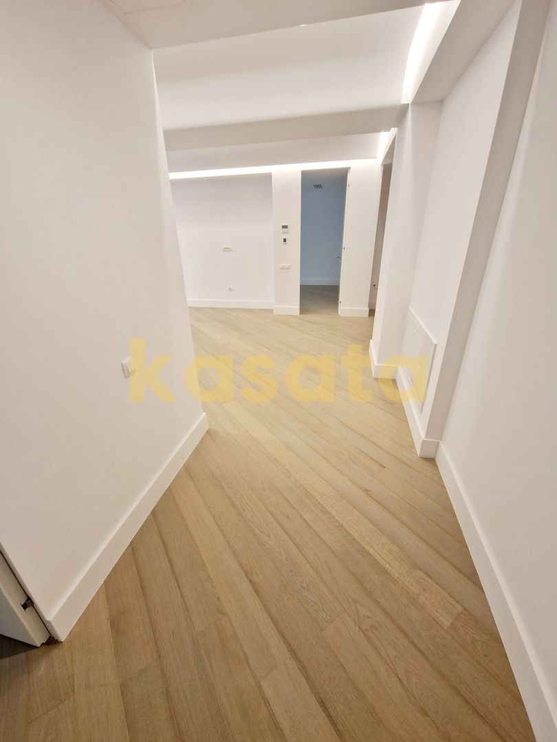 3 camere de lux – Cortina 126, Erou Iancu Nicolae, 100 mp + terasă - Poză 6