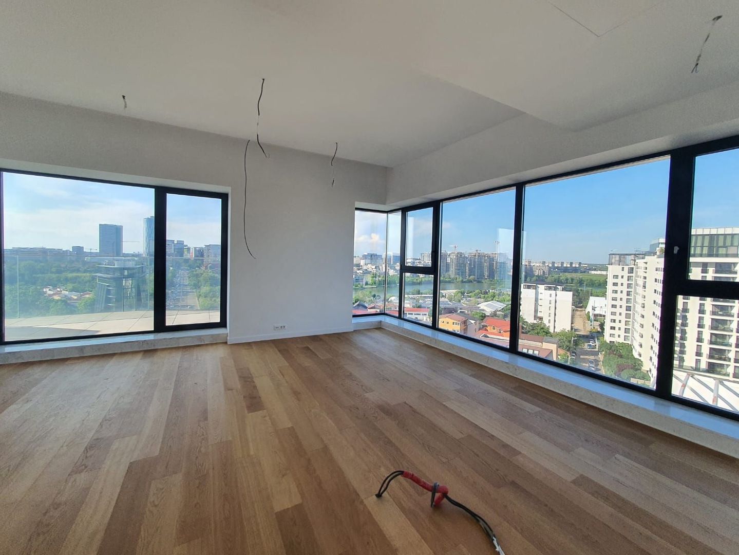 Apartament luminos cu 4 camere în One Verdi Park | Floreasca - Poză 13