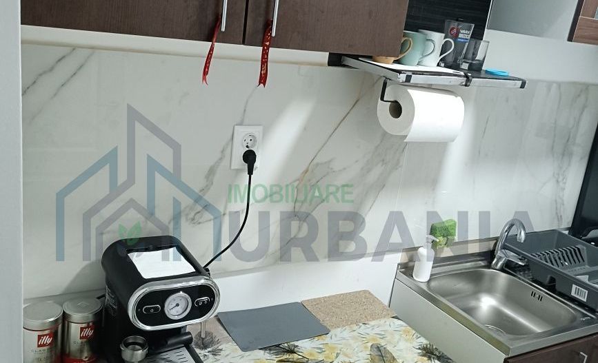 Apartament cu o camera și balcon - Poză 3