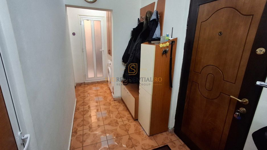 Apartament 4 camere, etaj 4/10, stradal Sos.Berceni, Sector 4 - Poză 8