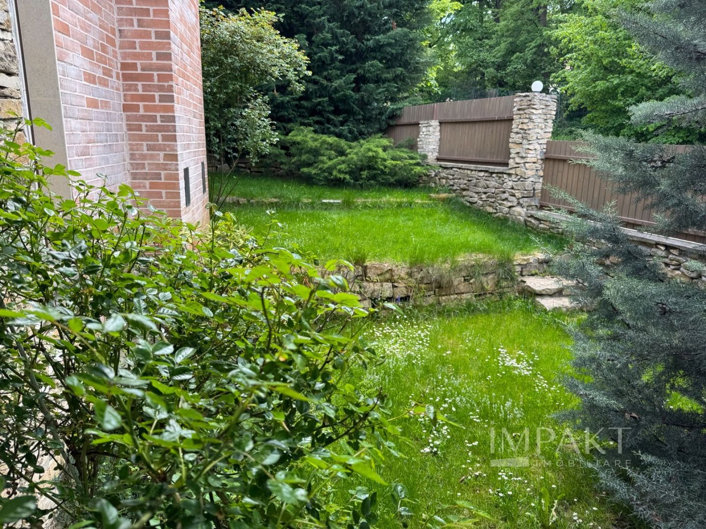 Casa individuala superba, situta la liziera padurii Faget! - Poză 4