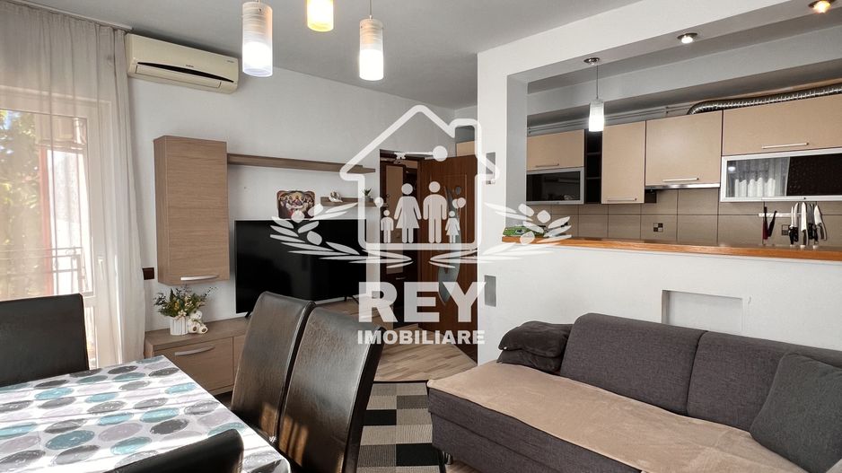 Apartament 3 camere/Etaj 1/Turnișor/Curte Interioară/Loc de parcare - Poză 2