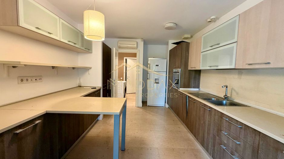 Vila cu 9 camere *900 teren* & piscina privata // Pipera - Poză 14