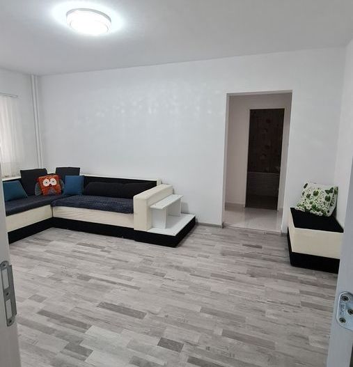 APARTAMENT RECENT RENOVAT ZONA IANCULU - Poză 1