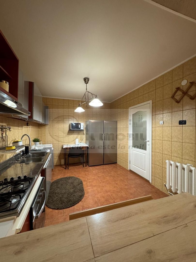 Vilă cu 4 camere moderne si curte - Copou - 1.100€/lună - Poză 19