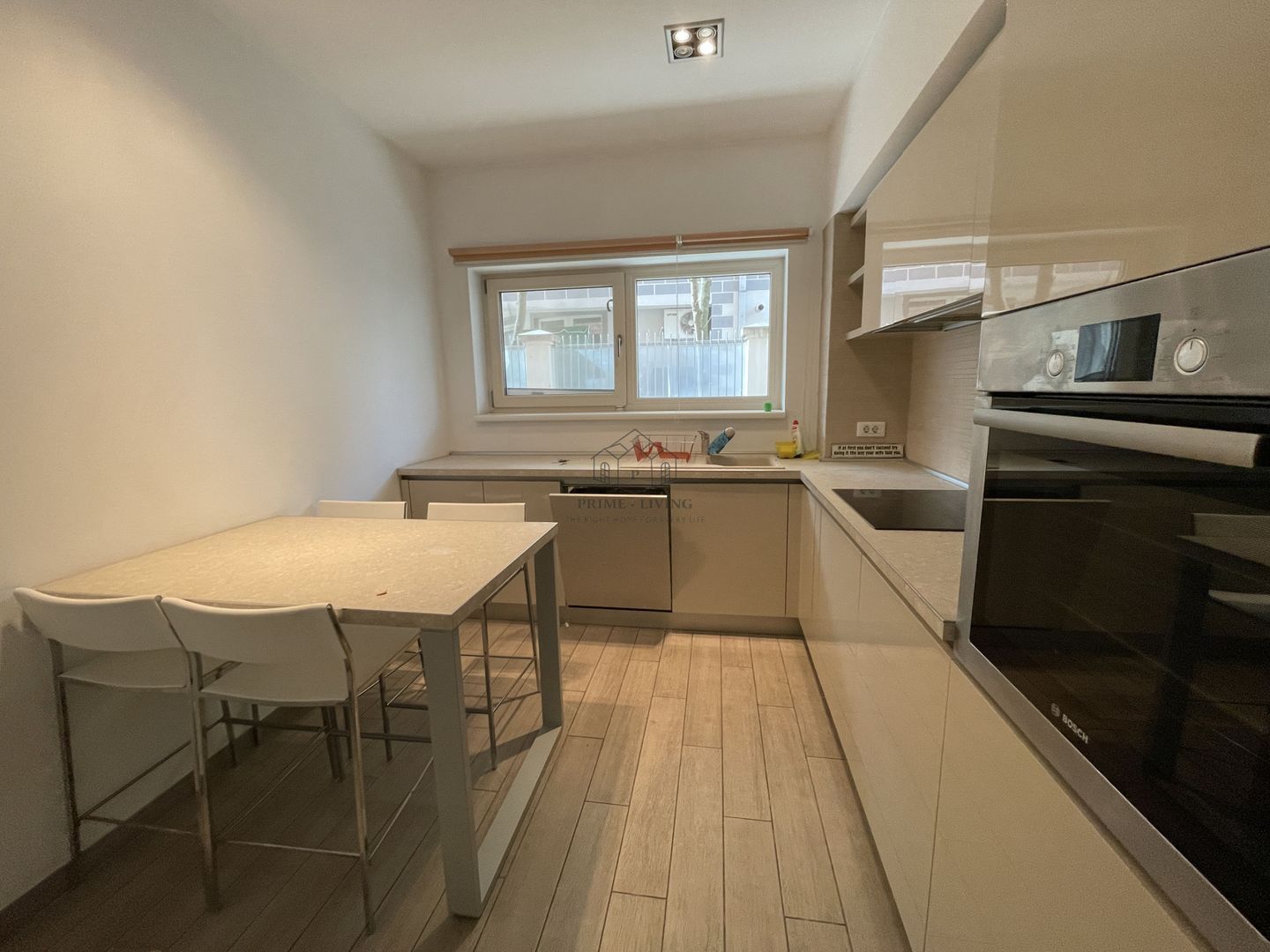 APARTAMENT CU 3CAMERE SI TERASA DE 150 MP LANGA PARC HERASTRAU - Poză 2