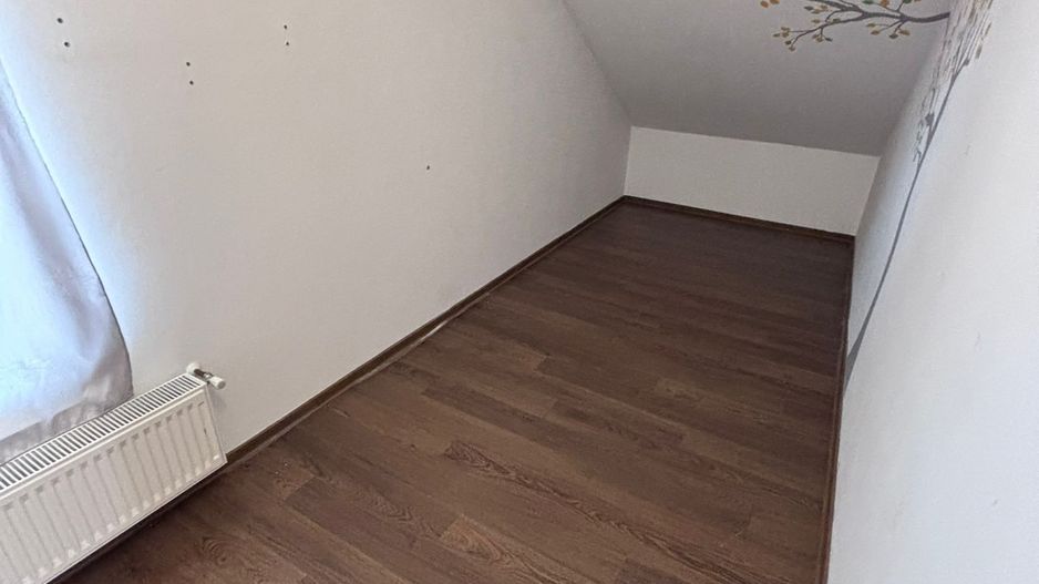 Casa individuala frumoasa si spatioasa in Giroc - Poză 17