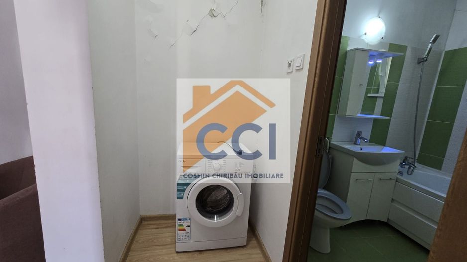 DE VÂNZARE - Apartament cu 2 camere în Bacău - Etaj 1 - Poză 20