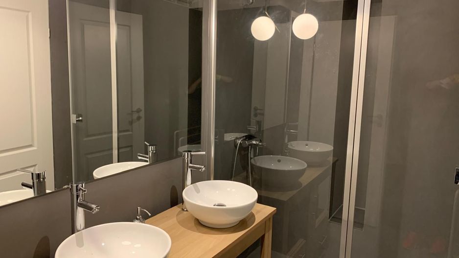 2 camere | Herastrau | Aron Cotrus | bloc boutique 2003 - Poză 6