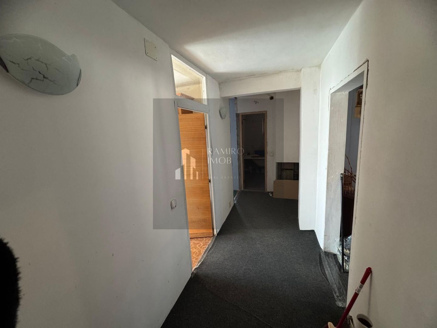 Apartament 4 camere Otopeni - Poză 3