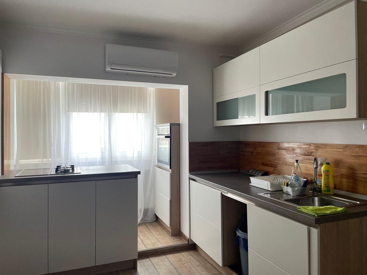 Apartament 3 camere, mobilat si utilat modern, zona Sebastian - Poză 1