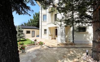 Vila Individuala cu arhitectura superba | 1128mp Teren | Piscina - Poză 16